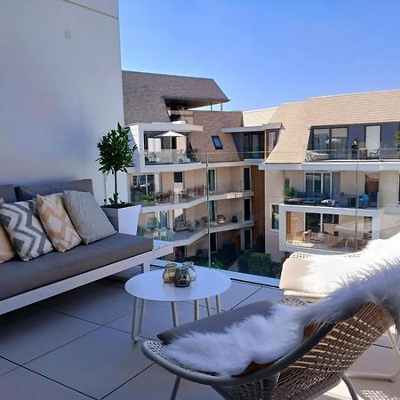 Villa Creole 0308 Luxe Appartement Met Verwarmd Zwembad Nieuwpoort Jachthaven Exterior foto